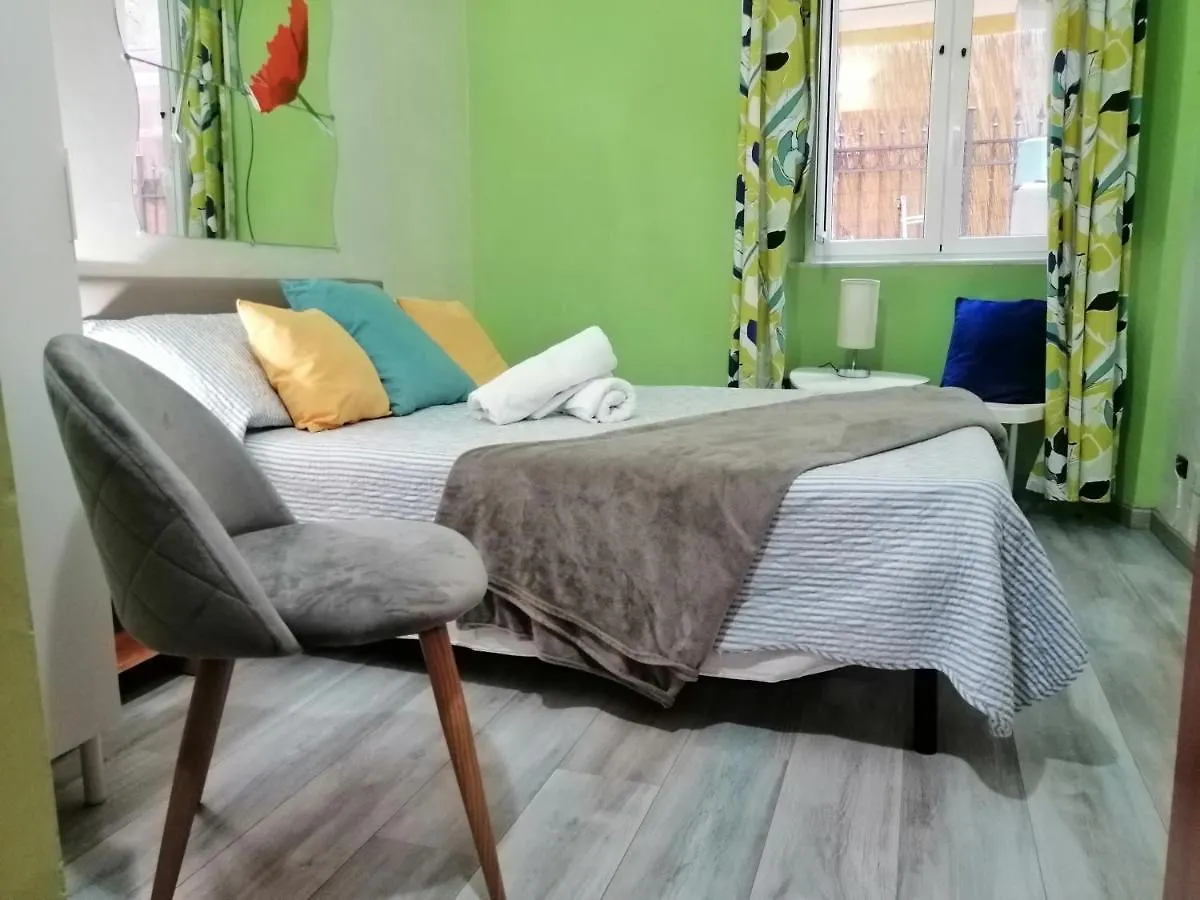 Hostel Roman Holidays