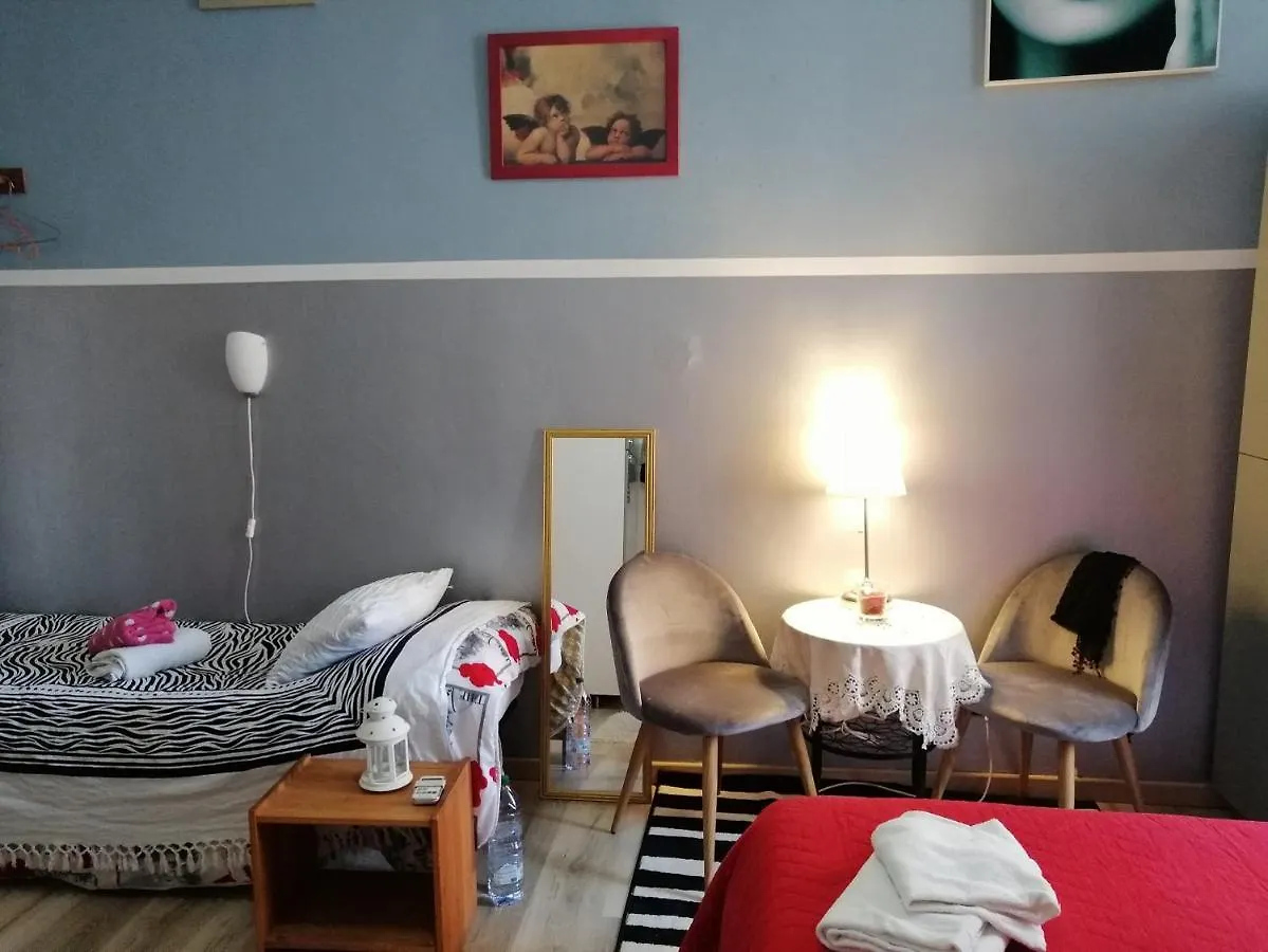 Хостел Roman Holidays