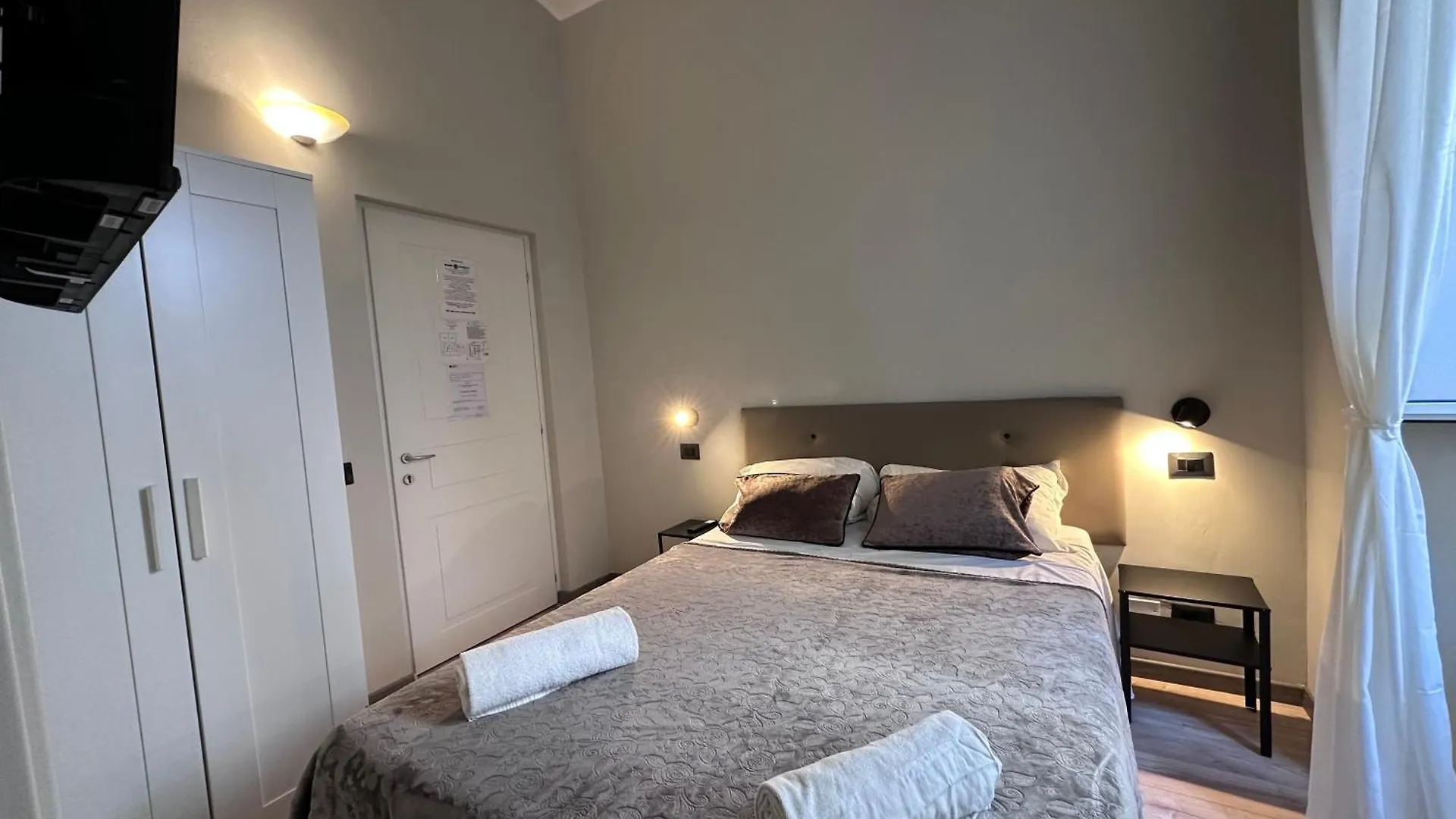 Hostel Roman Holidays