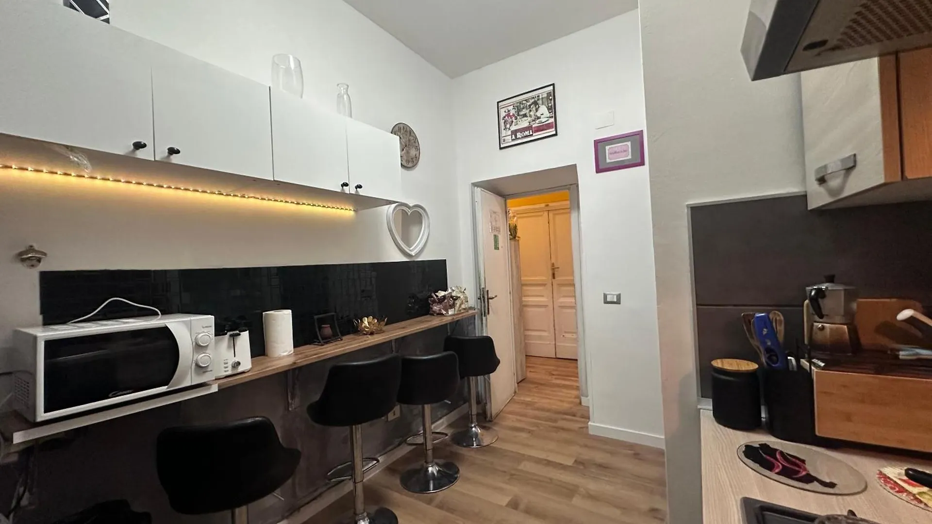 Hostel Roman Holidays Italy
